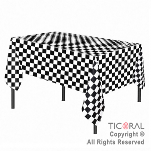 MANTEL  RECTANGULAR CUADRADITOS BLANCO Y NEGRO 1.83 x 1.37
